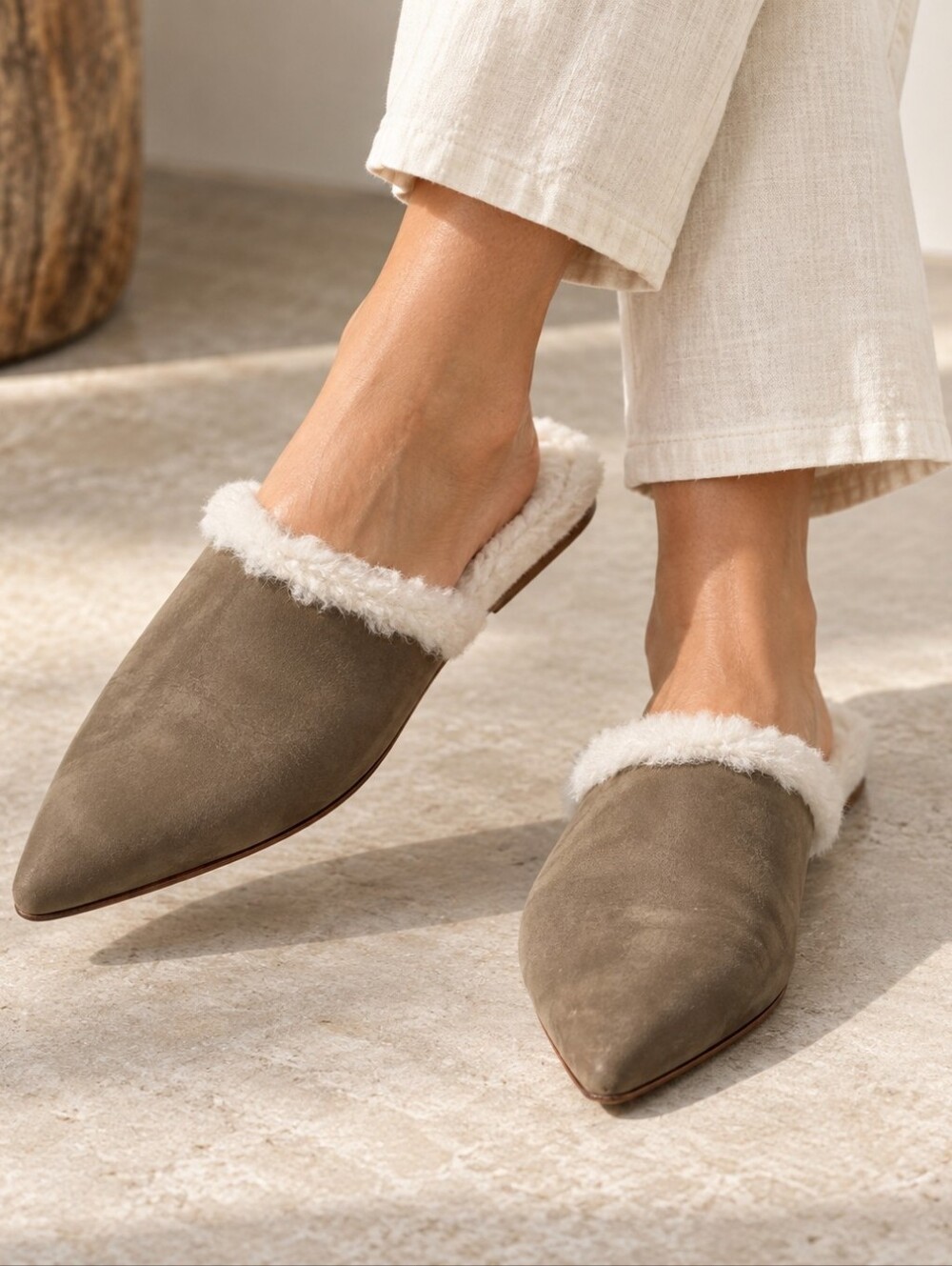 JENNI KAYNE SHEARLING LEATHER POINTED TOE MULES TAUPE SIZE 36 (US 6)